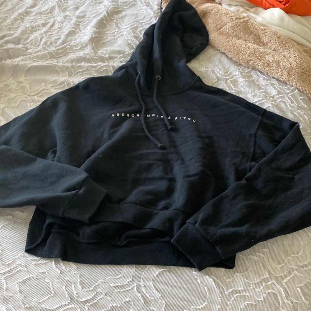 Abercrombie & Fitch Womens S black cropped hoodie